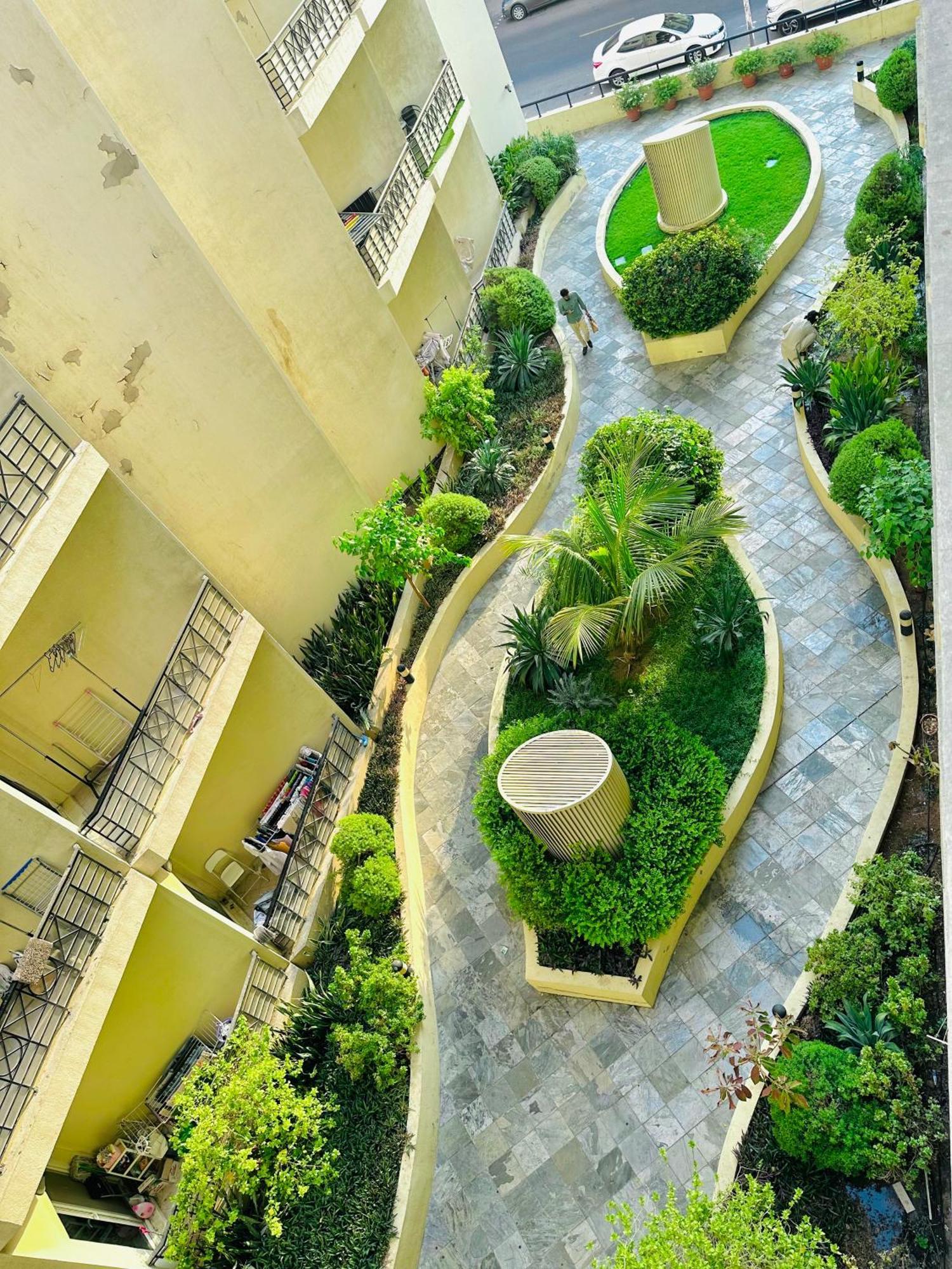 Vip Residence - Ladies Only Dubai Exterior photo
